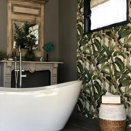 Au Gre Des Saisons 3*